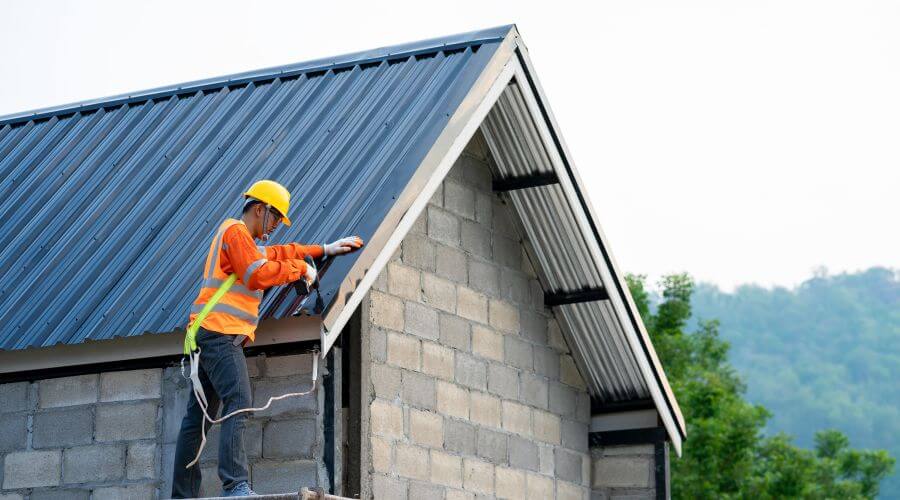 Expert flood damage restoration services in Carbon, IN